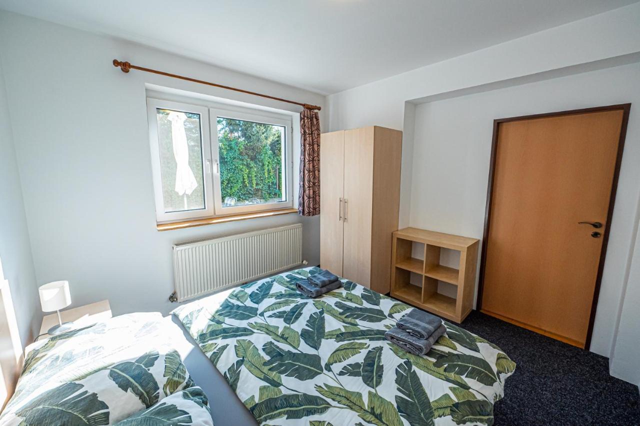 Xlsuite Apartment Comfort Piest'any Exterior foto